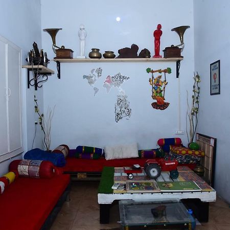 Ostello Nutz Backpackers Amritsar Esterno foto